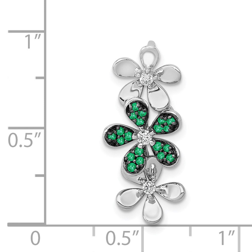 14k White Gold Diamond and Emerald 3 Flowers Pendant