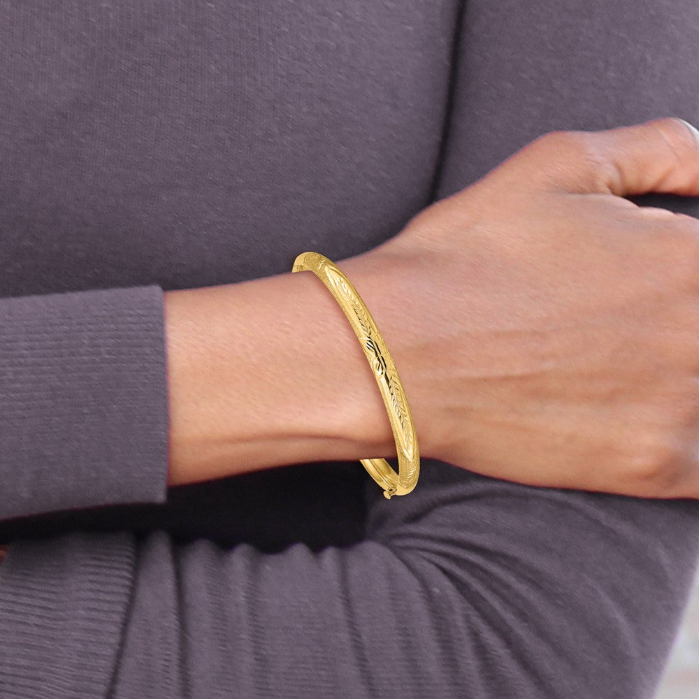 14k Florentine Hinged Bangle