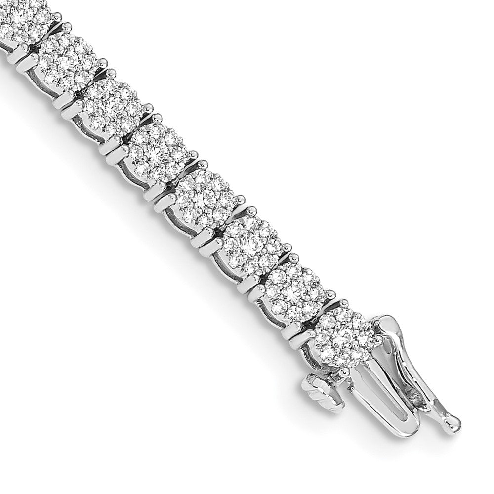 14k White Gold Cluster Setting Diamond Bracelet