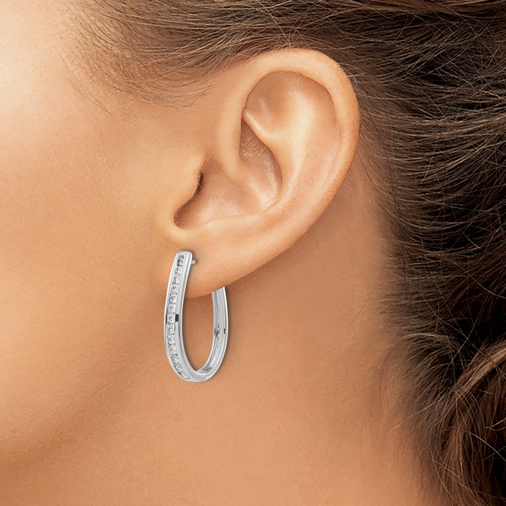 14k White Gold Diamond Oval Hinged Hoop Earrings