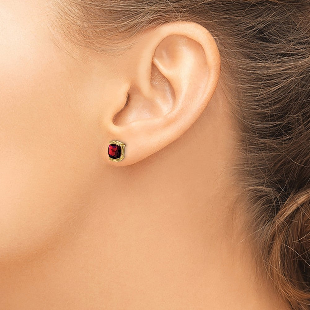 14k Garnet Post Earrings