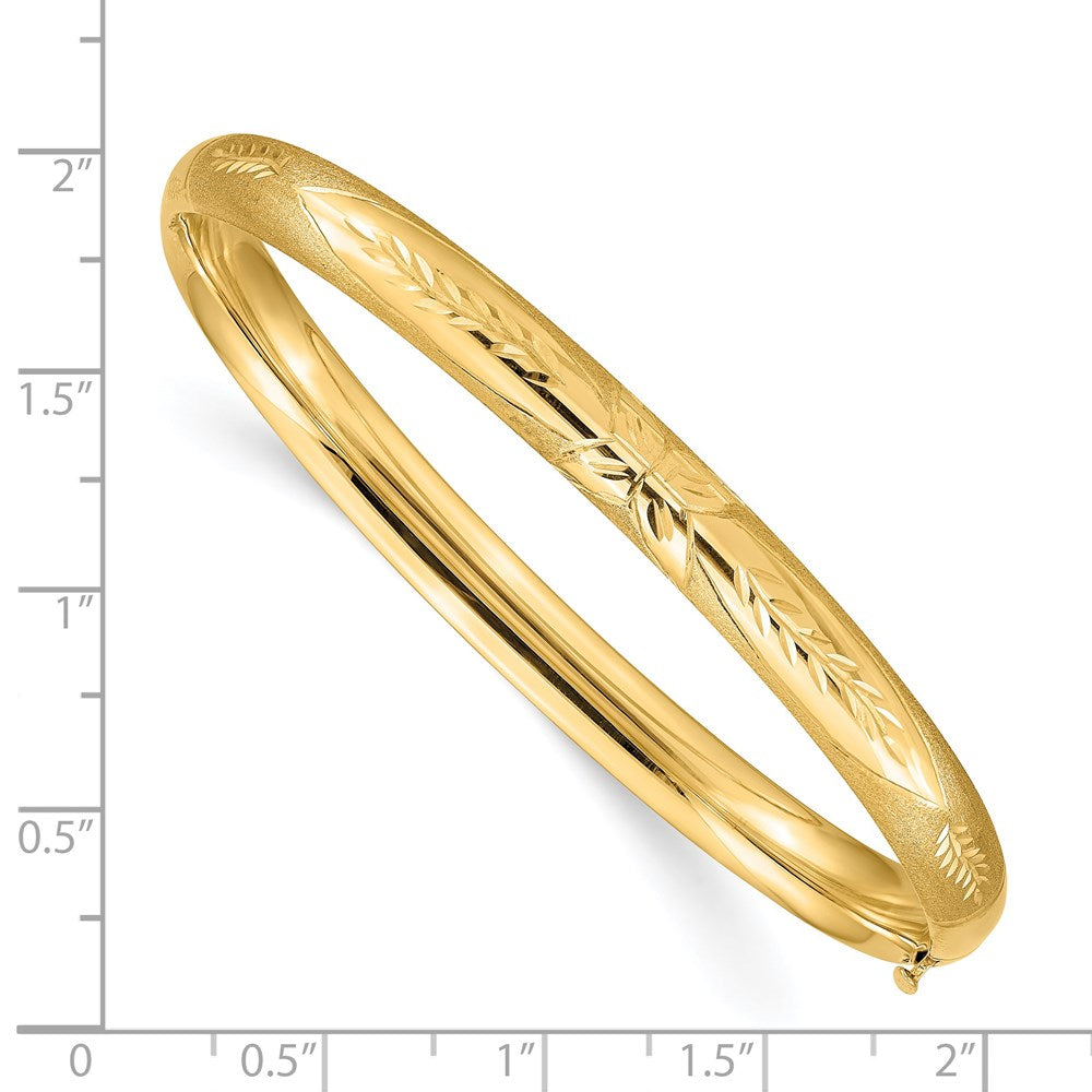 14k 4/16 Oversize Florentine Engraved Hinged Bangle Bracelet