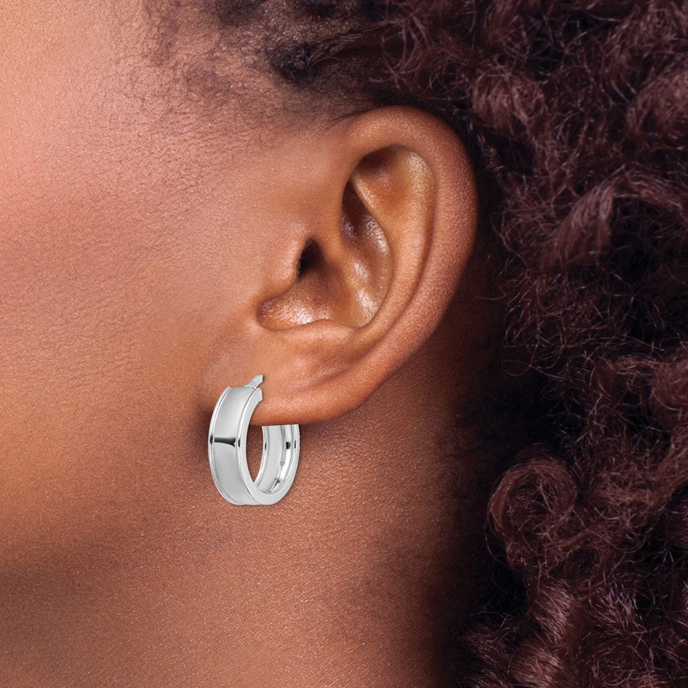 Sterling Silver Rhodium-plated Beveled Edge 6mm Round Hoop Earrings