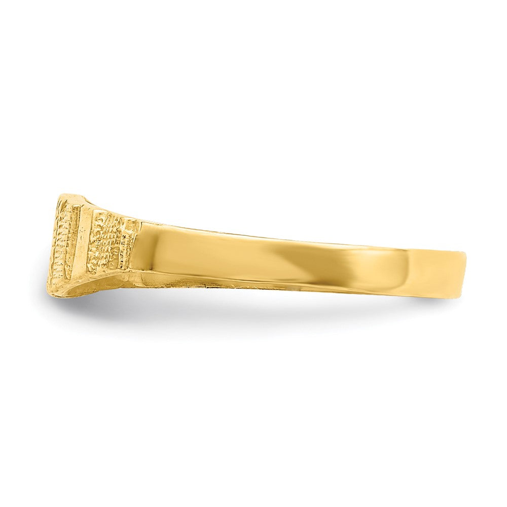 14k Flower Center Engraved Band