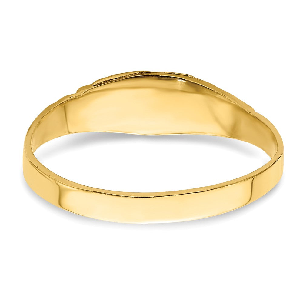 14k Flower Center Engraved Band