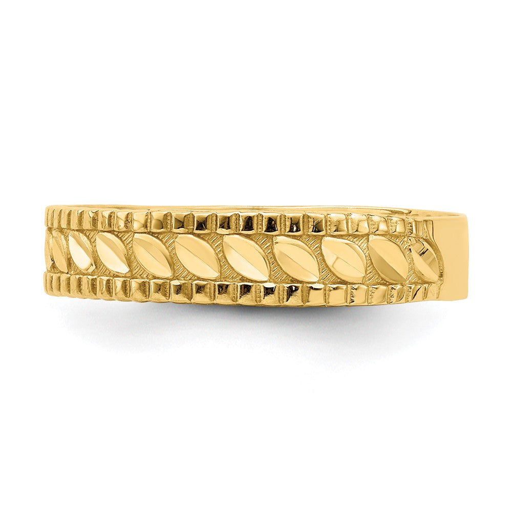 14k Yellow Gold D/C Leaf Engraved Thumb Ring (size 9)