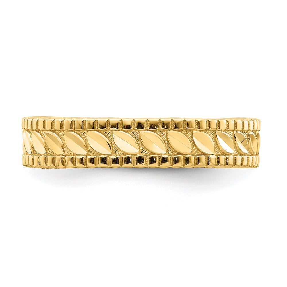 14k Yellow Gold D/C Leaf Engraved Thumb Ring (size 9)