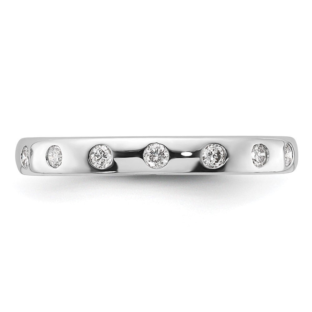 14k White Gold 7-stone Diamond Band