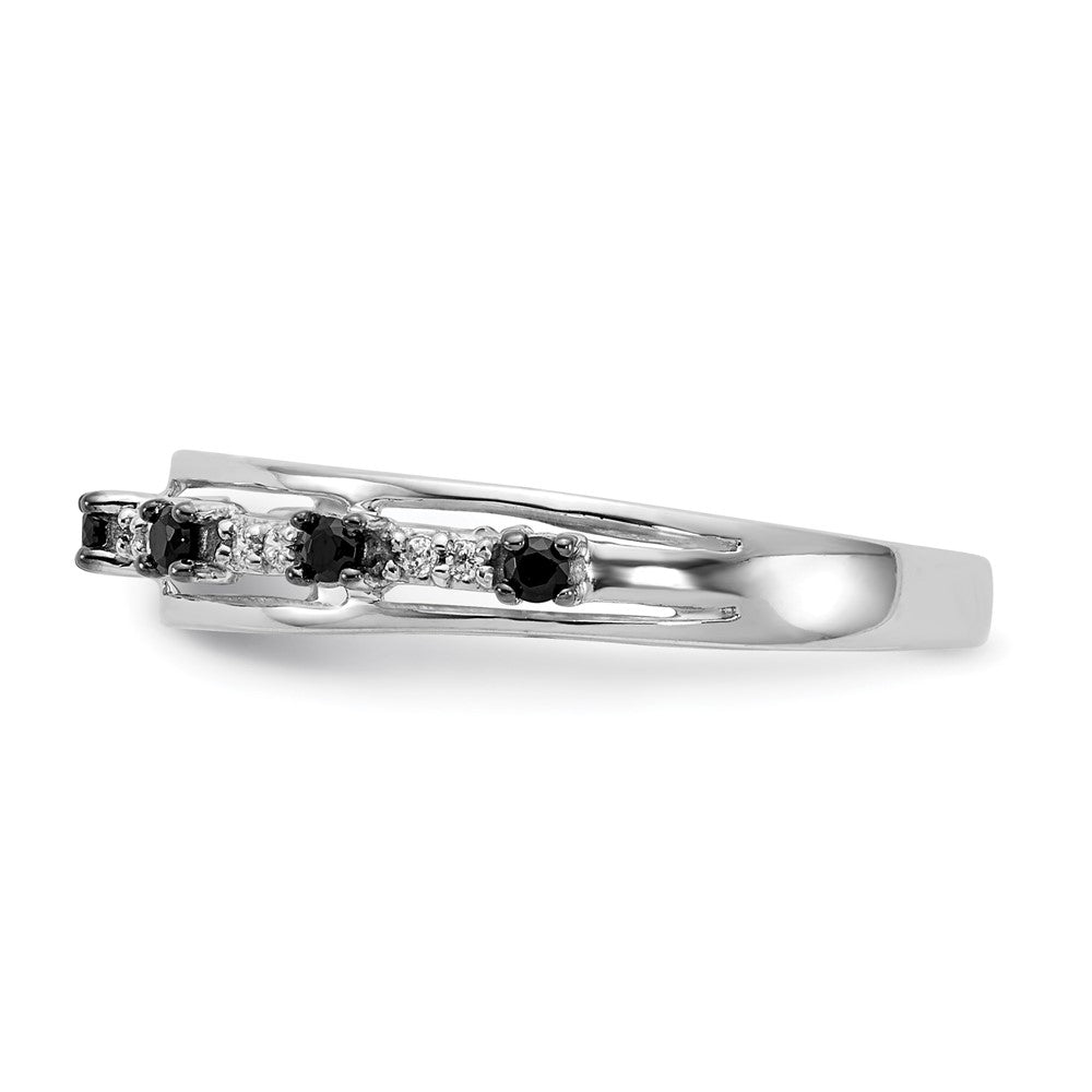 14k White Gold Black and White Diamond Ring