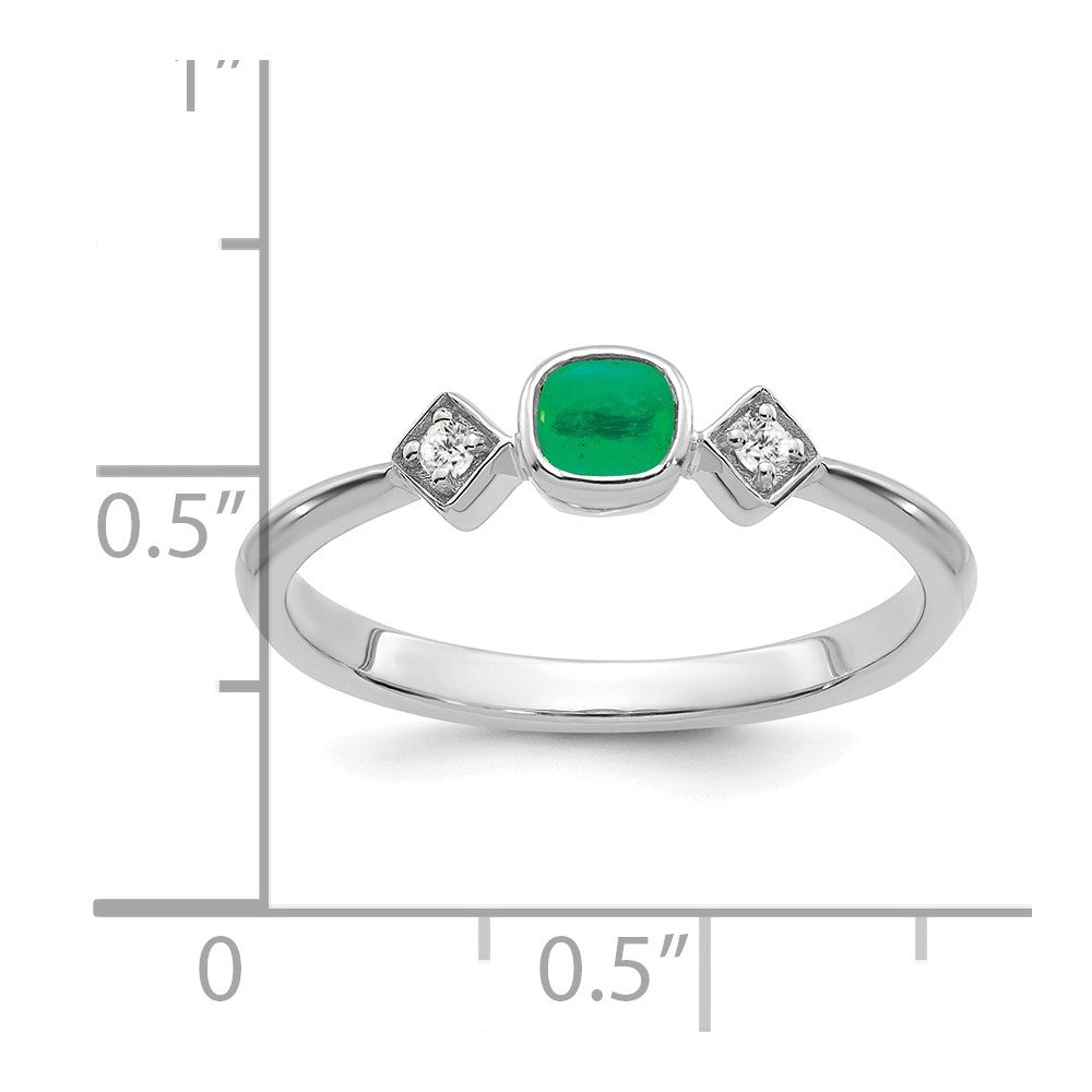 14k White Gold Emerald and Diamond Ring