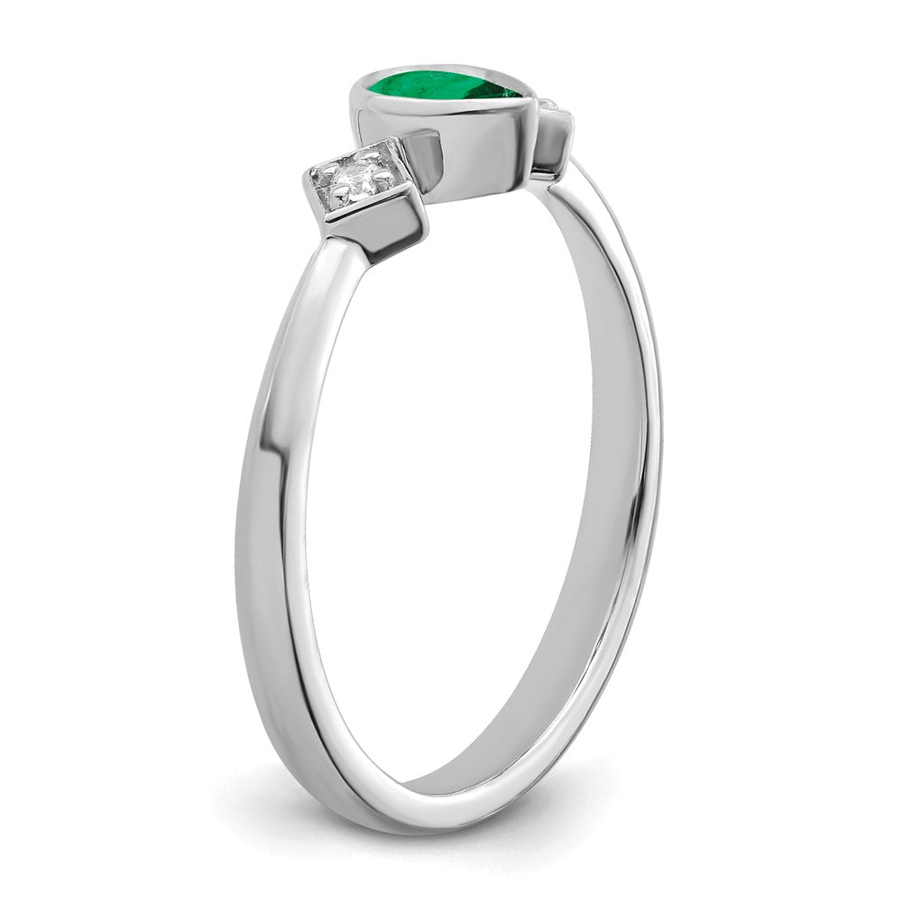 14k White Gold Pear Bezel Emerald and Diamond Ring