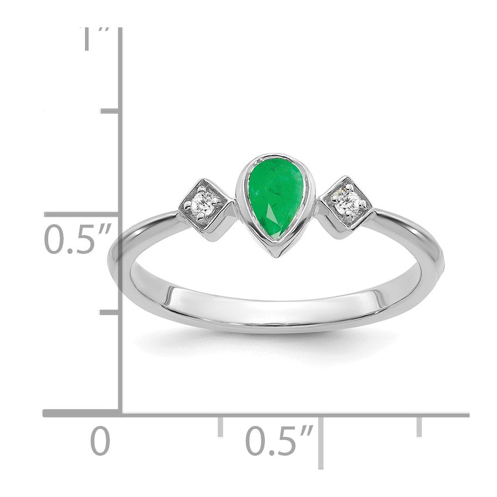 14k White Gold Pear Bezel Emerald and Diamond Ring