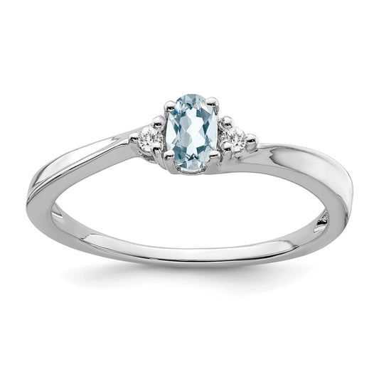 14k White Gold Aquamarine and Diamond Ring