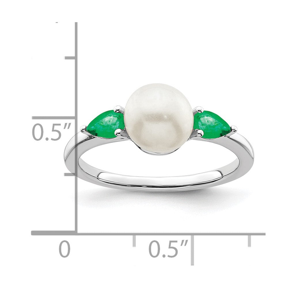 14k White Gold FWC Pearl and Emerald Ring