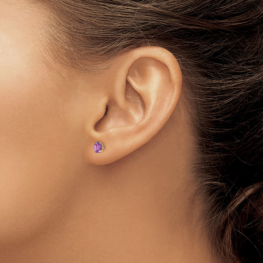 14k Yellow Gold Madi K Round Amethyst 5mm Post Earrings