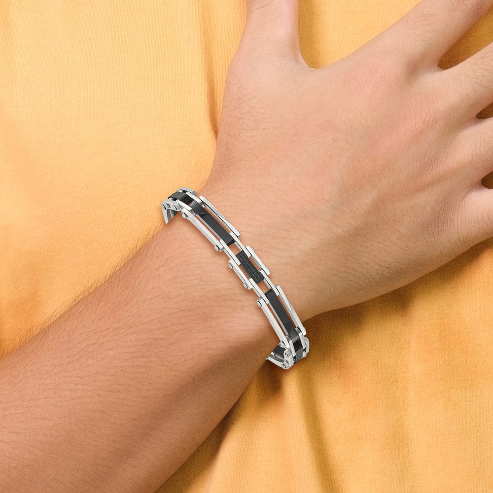 Chisel Stainless Steel Polished Black IP-plated with Solid Black Carbon Fiber 8.25 inch Link Bracelet