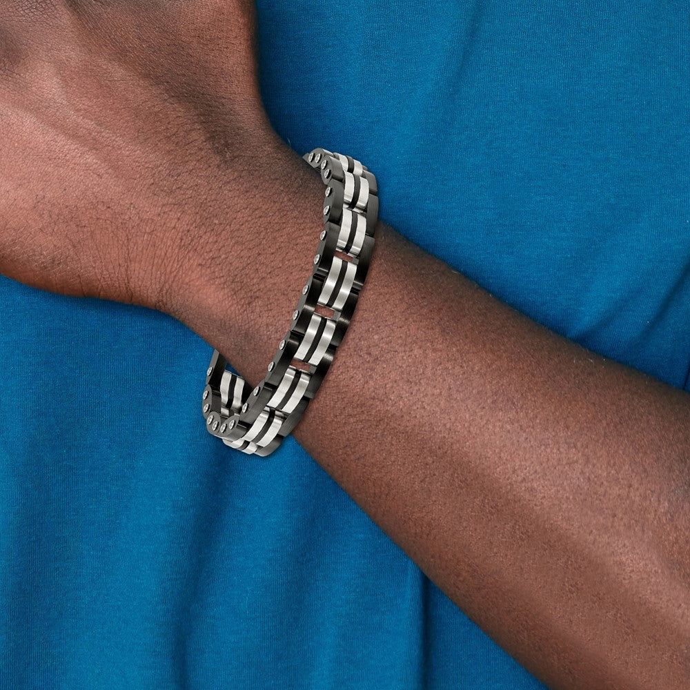 Chisel Stainless Steel Brushed with Black Rubber Inlay Black IP-plated Edges 8.25 inch Bracelet