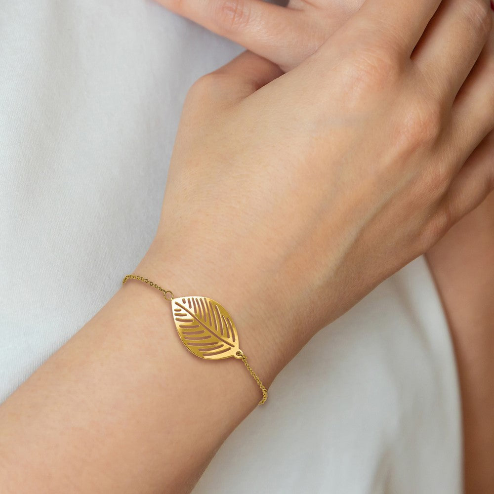 Chisel Stainless Steel Polished Yellow IP-plated Leaf 7.25 inch Plus 1.25 inch Extension Cable Chain Bracelet