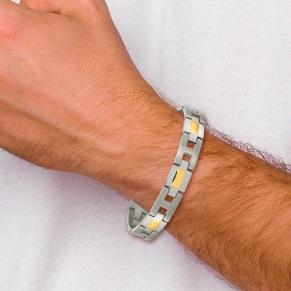 Chisel Titanium Brushed and Polished Yellow IP-Plated 9 inch Bracelet