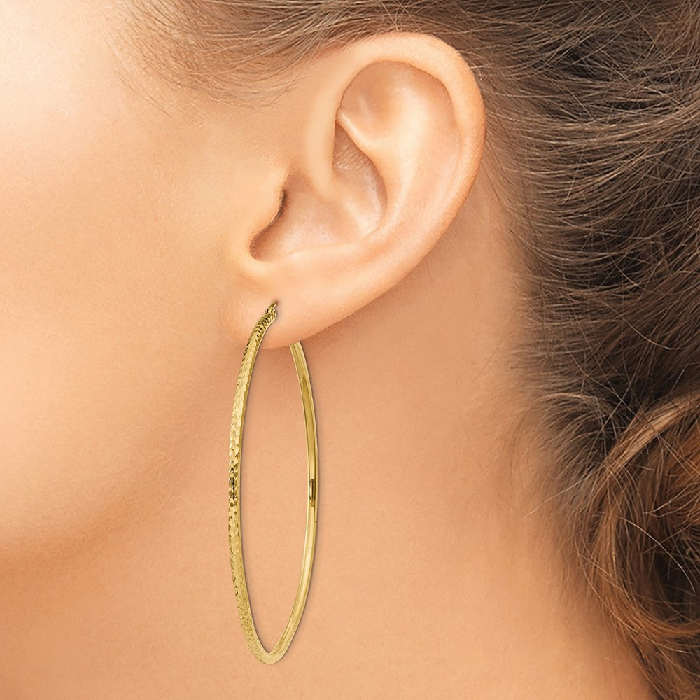 14k Diamond-cut 2mm Round Tube Hoop Earrings