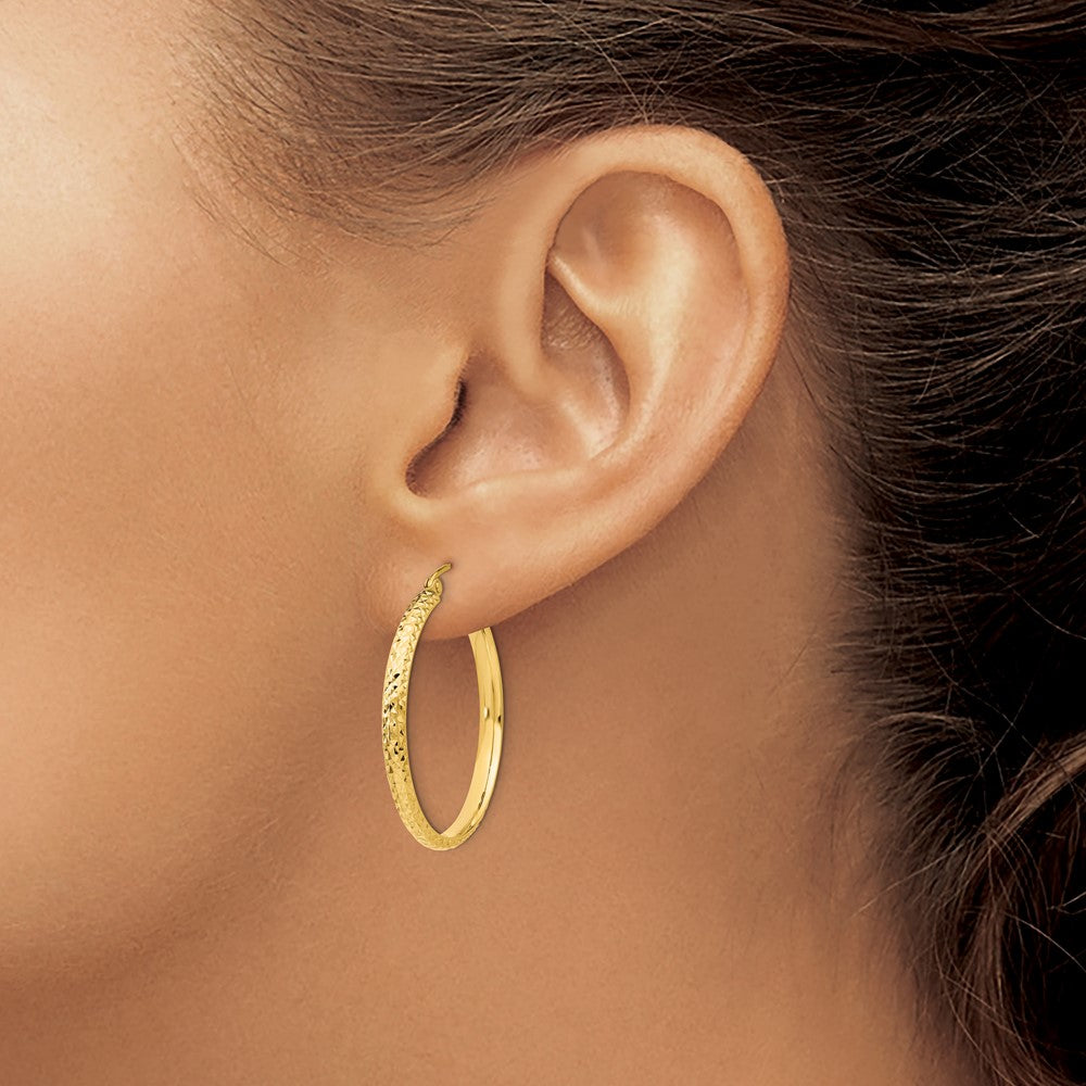 14K Yellow Gold Diamond-cut 2.8x30mm Hollow Hoop Earrings
