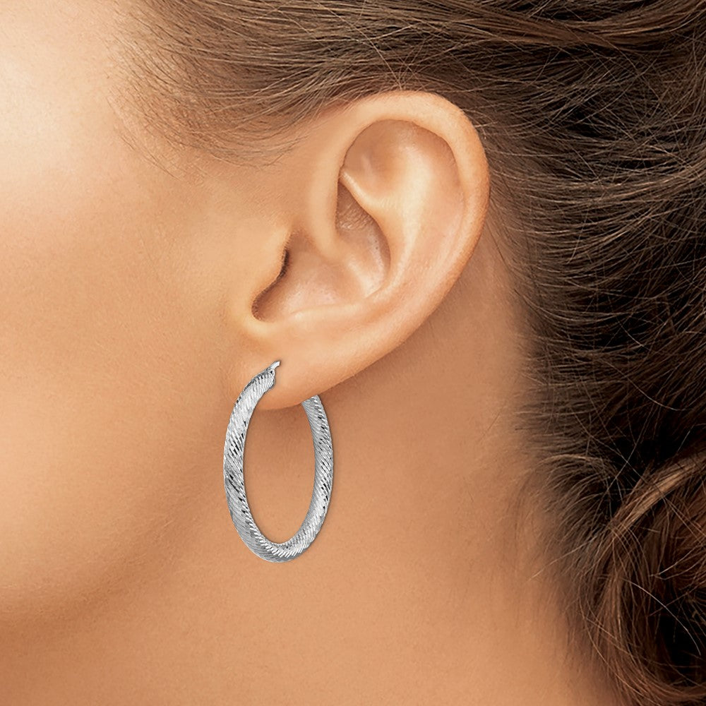 14k 4x30mm White Gold Diamond-cut Round Hoop Earrings