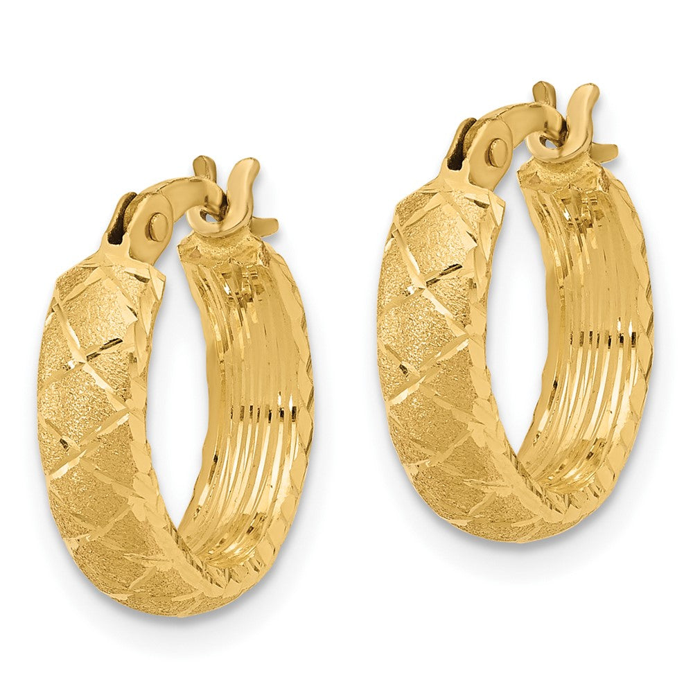 14K Satin Criss Cross 4mm Diamond Cut Hoop Earrings