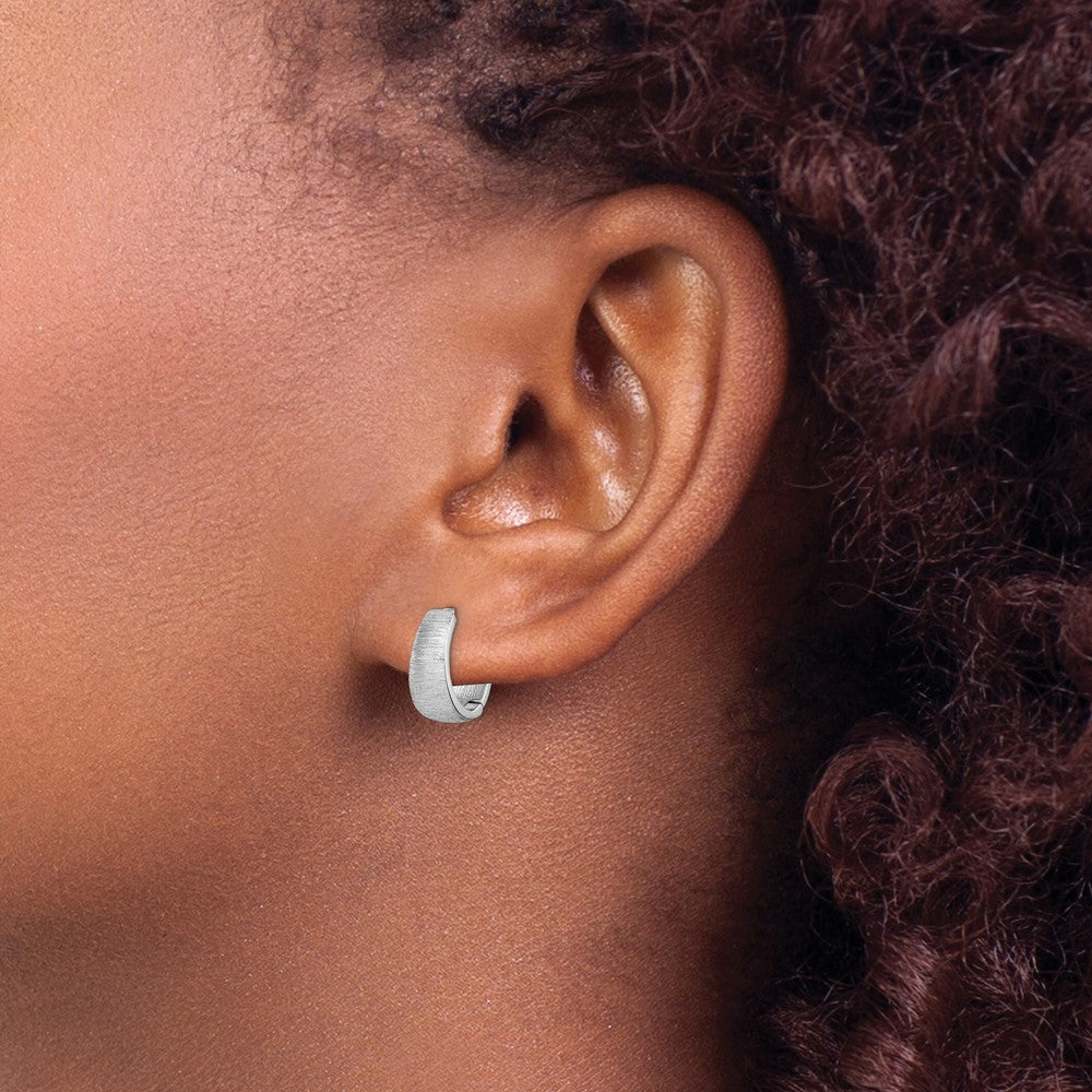 14K White Gold Textured Hoop Earrings