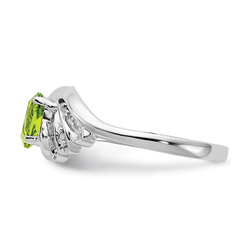 14k White Gold 6x4mm Oval Peridot AA Diamond ring