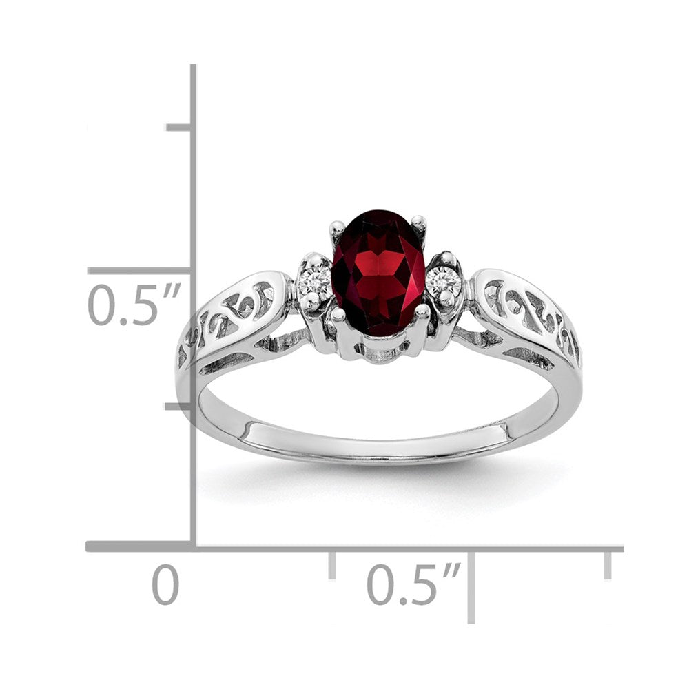 14k White Gold 6x4mm Oval Garnet VS Diamond ring