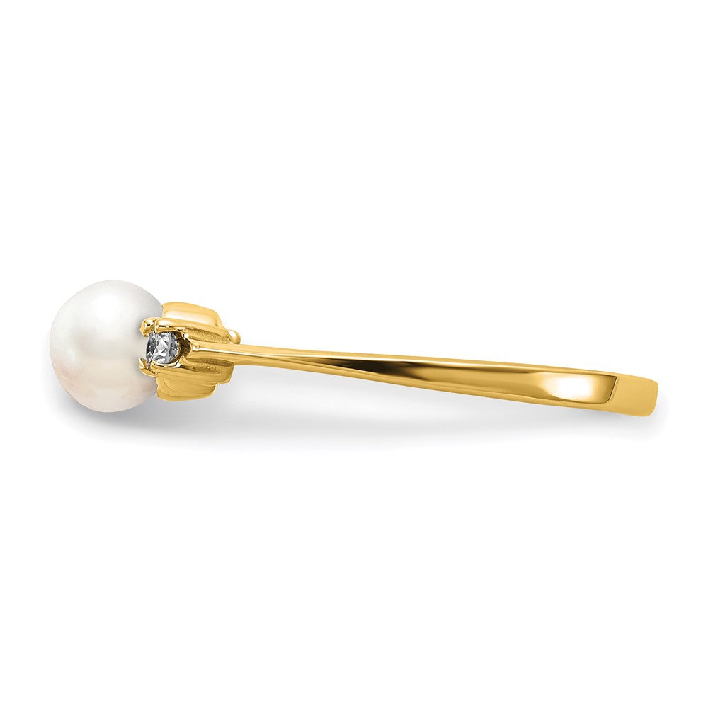 14k 5mm FW Cultured Pearl VS Diamond ring
