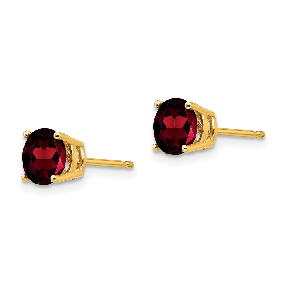 14k Yellow Gold 6mm Garnet Post Earrings