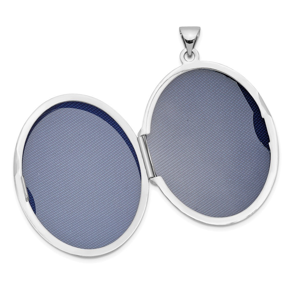 14k White Gold Floral Oval Locket