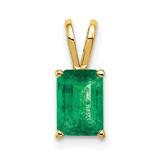 14k 7x5mm Emerald Cut Emerald pendant