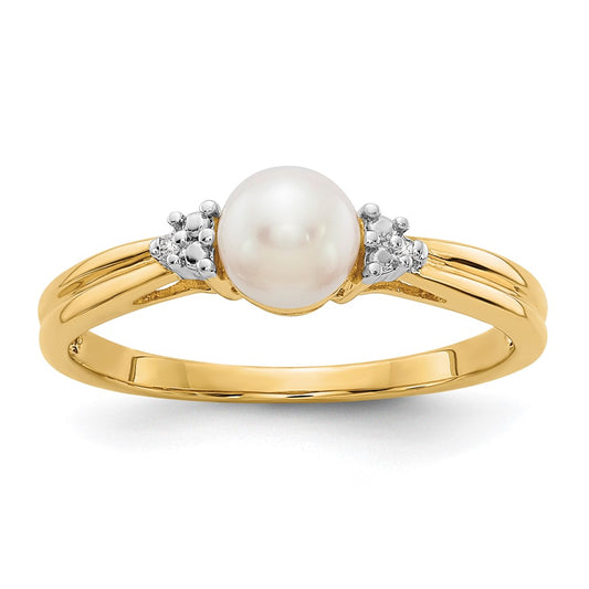 14k Diamond and FW Cultured Pearl Ring