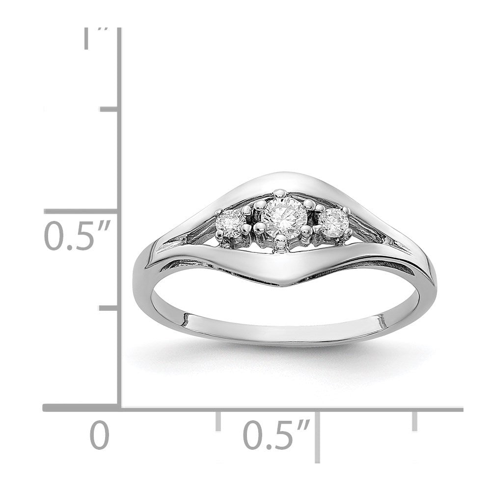 14k White Gold VS Diamond ring