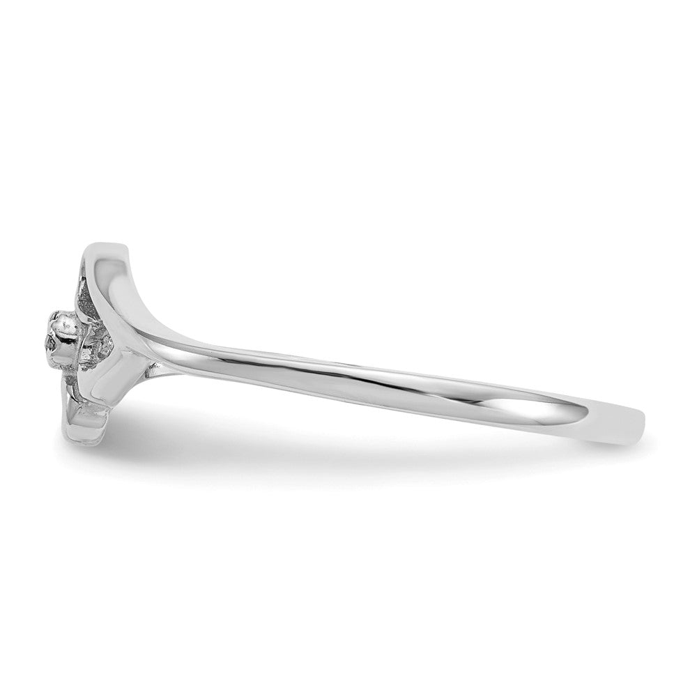 14k White Gold VS Diamond heart ring