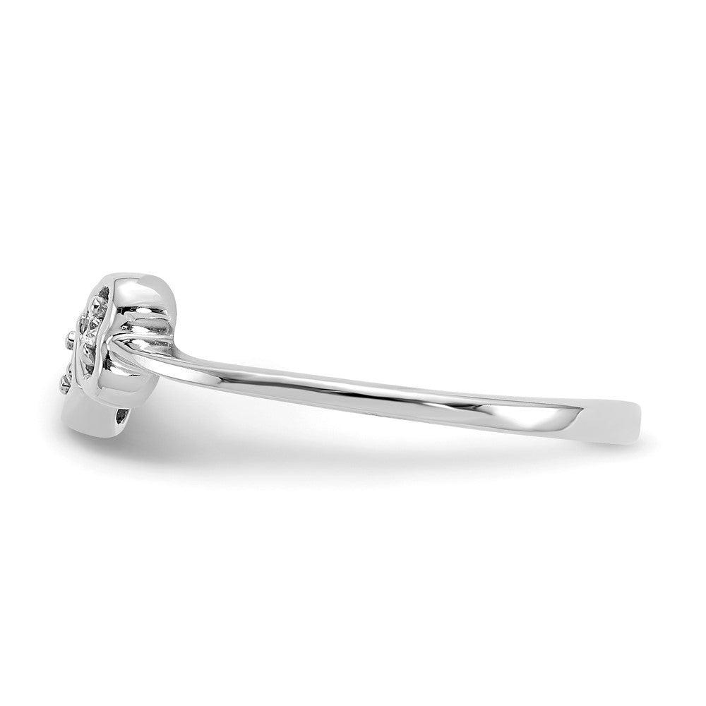 14k White Gold A Diamond heart ring