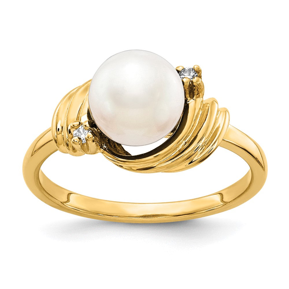 14k 7mm FW Cultured Pearl AAA Diamond ring