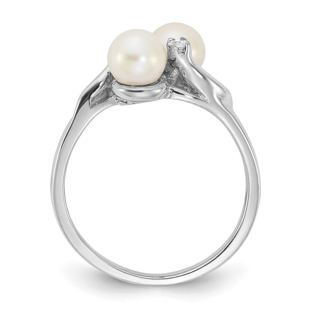 14k White Gold 5mm FW Cultured Pearl AAA Diamond ring