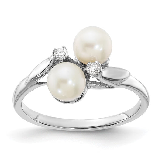 14k White Gold 5mm FW Cultured Pearl AA Diamond ring
