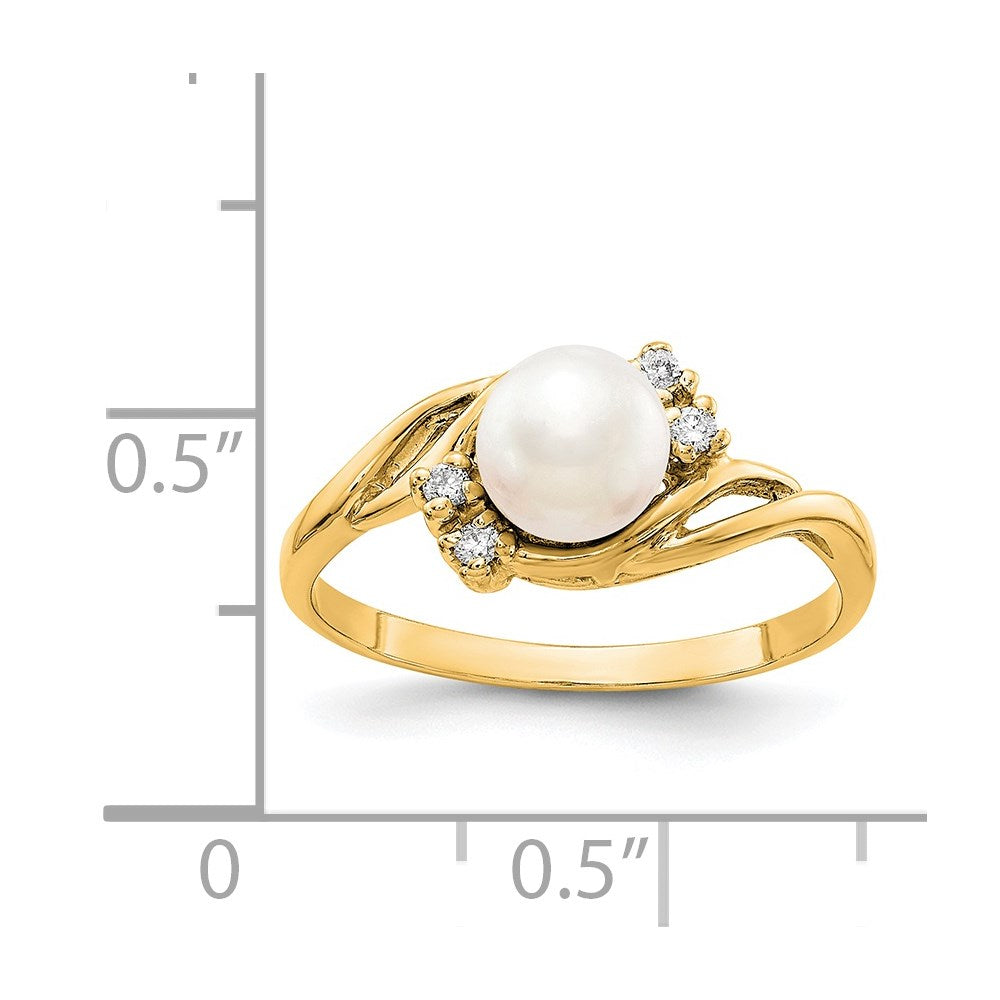14k Gold 6mm FW Cultured Pearl VS Diamond ring