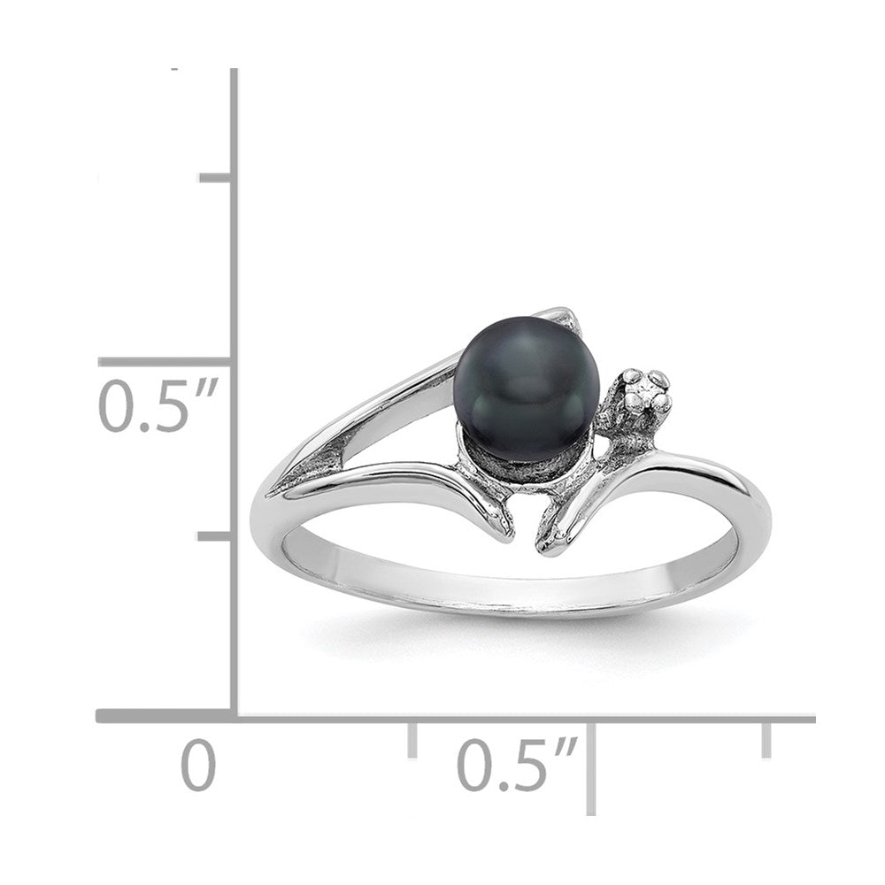 14k White Gold 5mm Black FW Cultured Pearl A Diamond ring