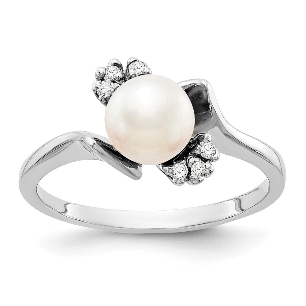 14k White Gold 6mm FW Cultured Pearl AA Diamond ring