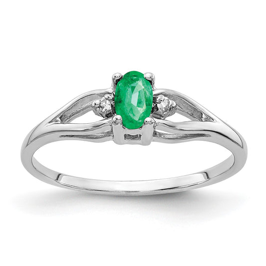 14k White Gold 5x3mm Oval Emerald AA Diamond ring