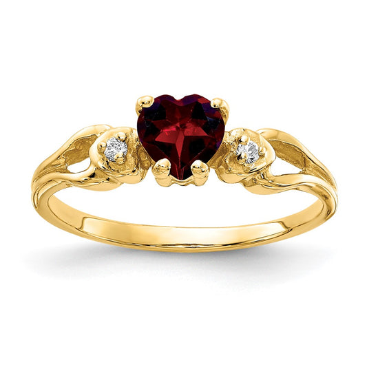 14k 5mm Heart Garnet A Diamond ring