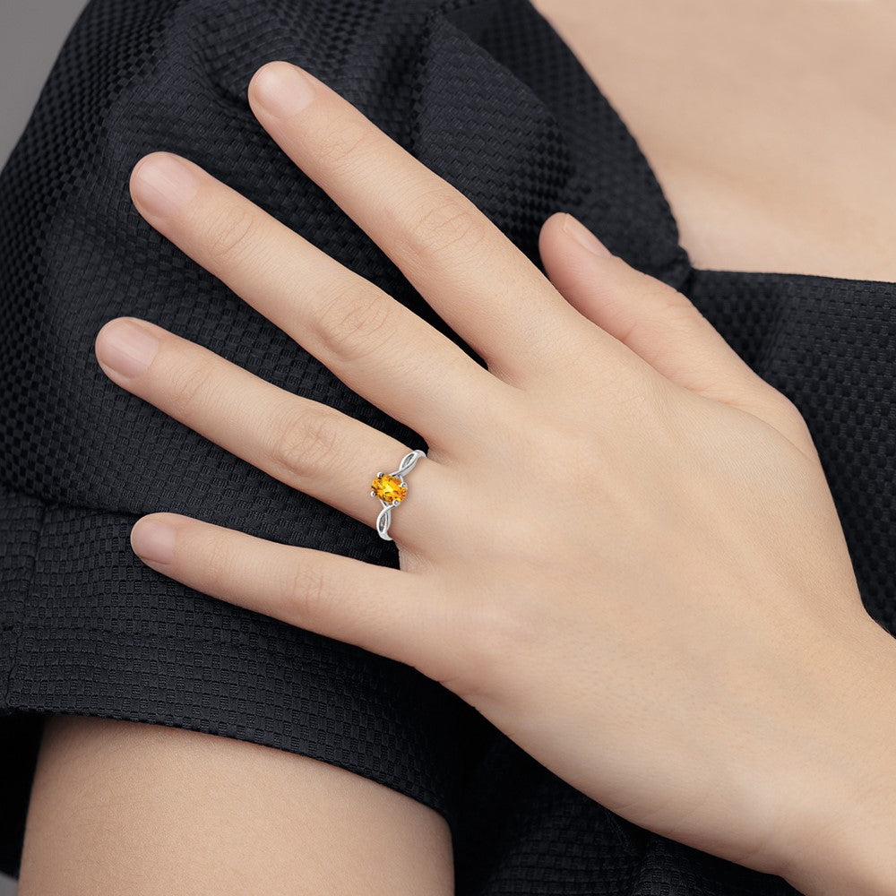 14k White Gold 7x5mm Oval Citrine ring