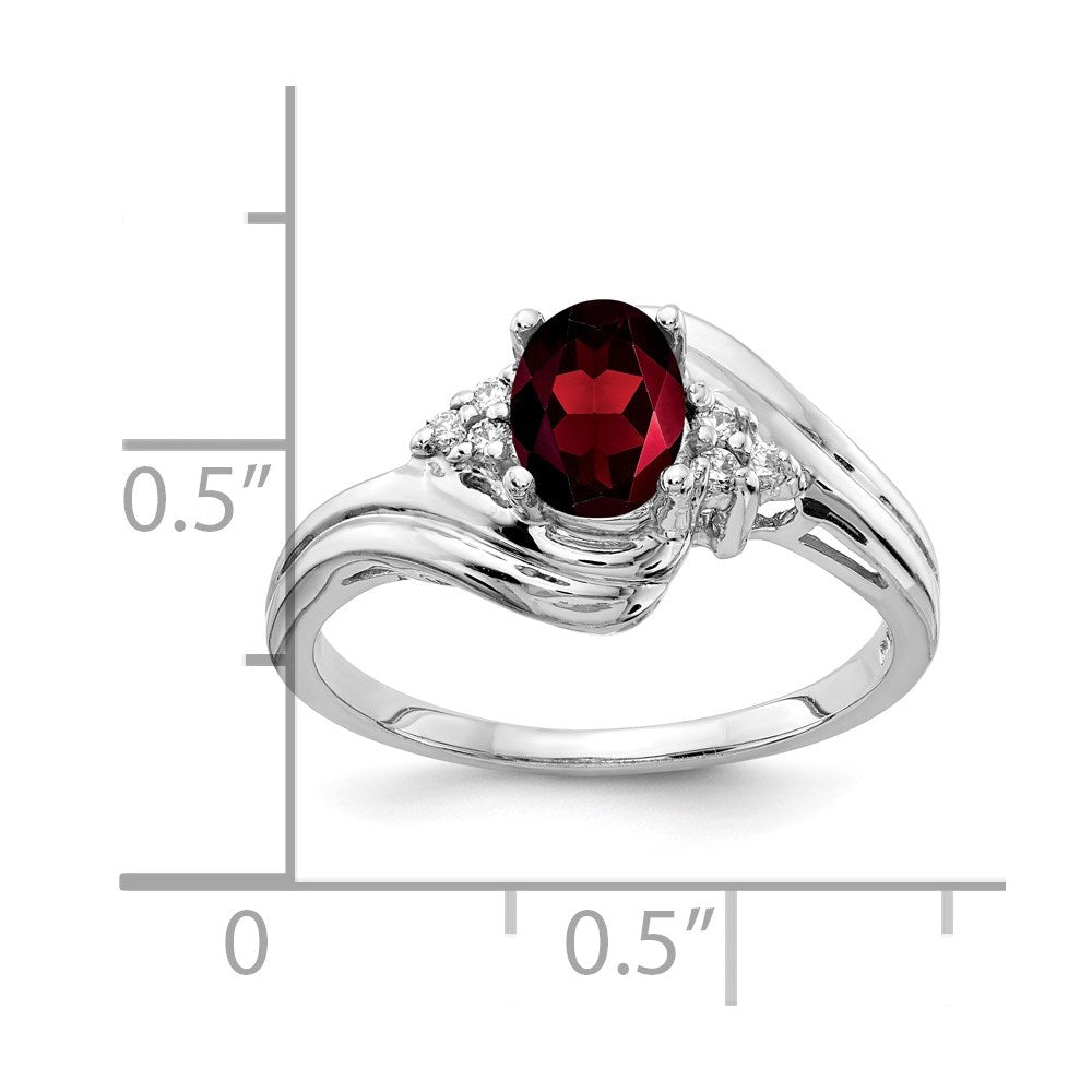14k White Gold 7x5mm Oval Garnet AA Diamond ring