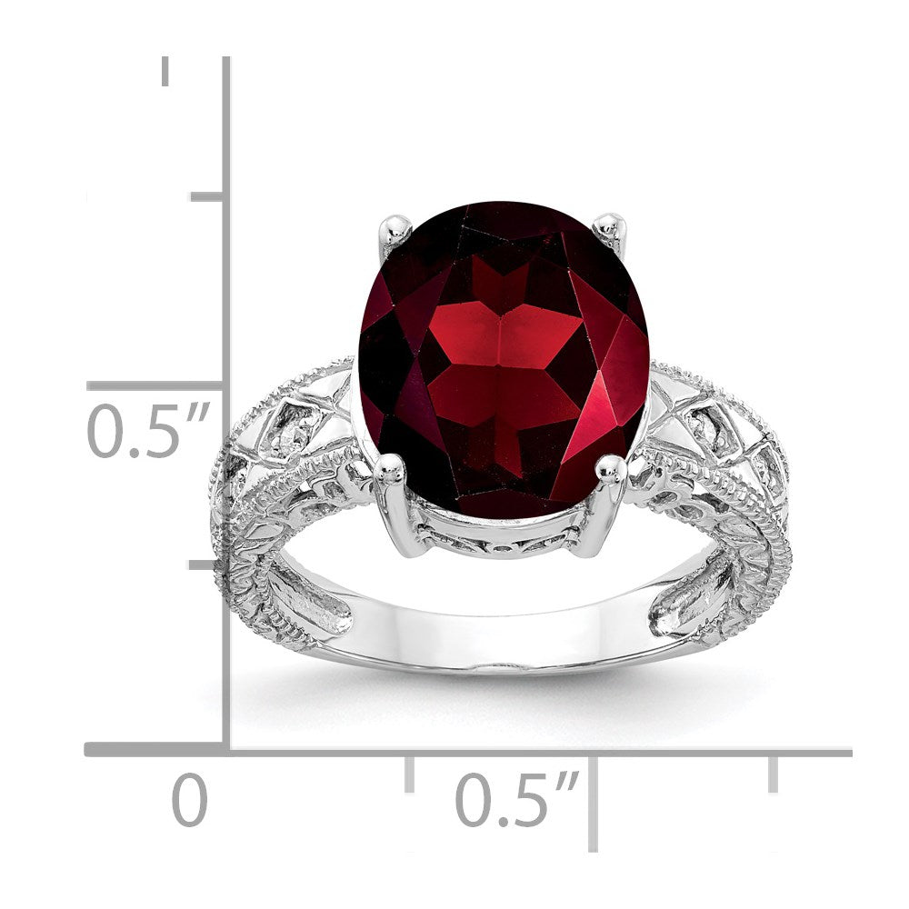 14k White Gold 12x10mm Oval Garnet VS Diamond ring