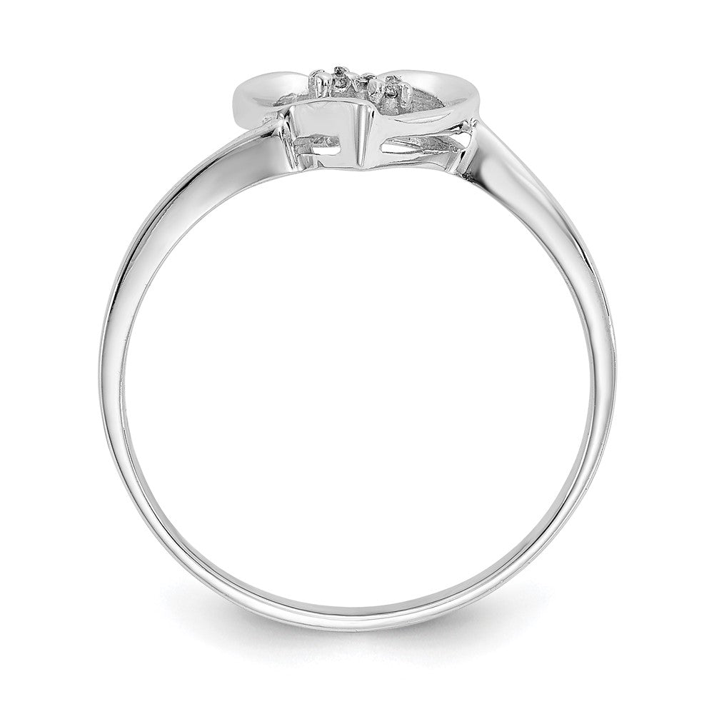 14k White Gold VS Diamond heart ring